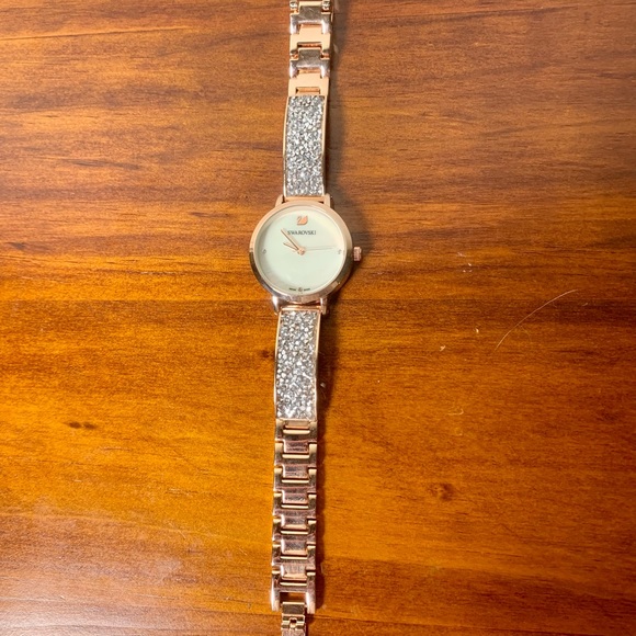 Swarovski women’s watch from the Cosmic Rock collection - Picture 2 of 5